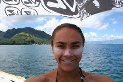 Petites vagues à  Taapuna