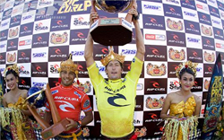 Bruce Irons sacré roi d'Uluwatu au Rip Curl Pro Search !
