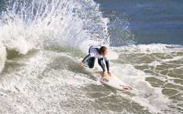 TSB Bank Women's Surf Festival 2010 : Sarah Mason réussit l'exploit de sortir Gilmore