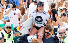Carissa Moore remporte le Roxy Pro Gold Coast 2011