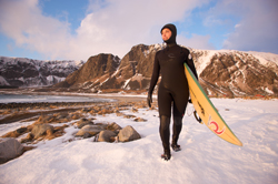 Longboard ou single fish, mais surtout cagoule et chaussons !