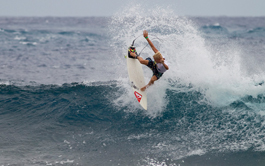 Garrett Parkes remporte le TNS Rangiroa Pro Junior