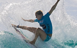 C'est reparti pour Stephanie Gilmore au Roxy Pro Gold Coast !