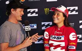 Johanne Defay, vice championne du monde de surf  junior 2011 !