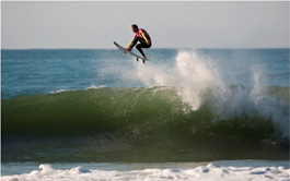 Billabong Pro J-Bay 2011 : Pires et Flores directement au round 3