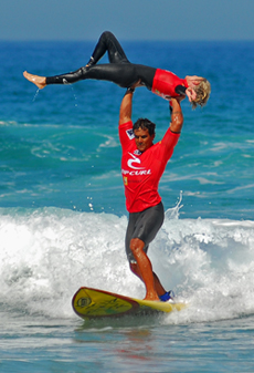 Kalani et Blanche remportent la Coupe du monde de Surf Tandem 2007
