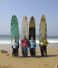 Rico et Sarah en tête du circuit mondial de surf tandem !