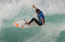 Rip Curl Pro Bell's Beach : Journée en demi teinte pour les Européens