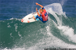 Billabong Pro Mundaka : Fanning, Slater et Burrow assurent à  Bakio