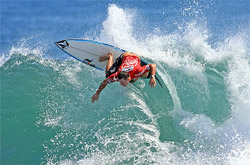 Mitch Coleborn et Laura Enever, vainqueurs du Billabong Pro Junior Sunshine Coast