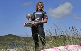 Pauline Ado sacrée championne d'Europe de Surf 2010 !