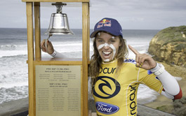Sally Fitzgibbons sonne la cloche de Bells !