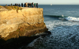 Ça bouge sur le circuit ASP 2012 de surf !