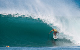 Billabong Pipe Masters 2010 : Jeremy Flores en quarts de finale !