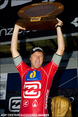 Taj Burrow remporte le Billabong Pro Jeffrey's Bay