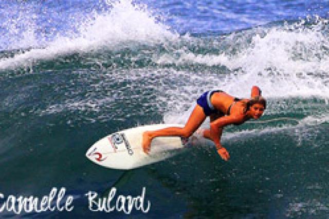 Cannelle Bulard, la réunionnaise au top du surf féminin mondial !