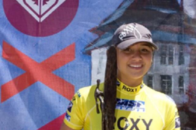 Carissa Moore s'éclate au Roxy Pro Junior de Biarritz !