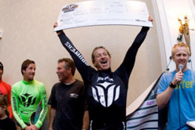 Mavericks Surf Contest 2010 : Chris Bertish s'impose à  Half Moon Bay