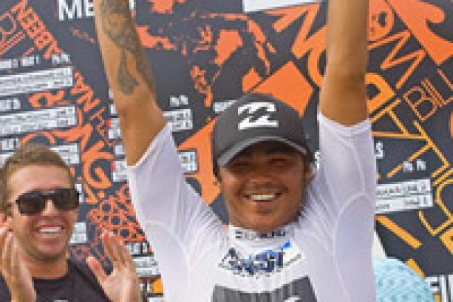 Deuxième titre mondial junior ASP pour Pablo Paulino !
