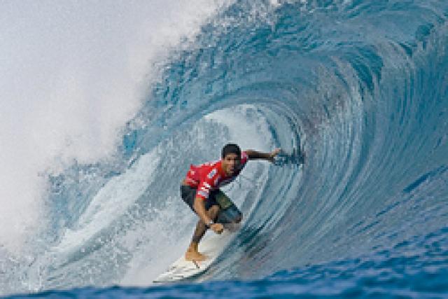Billabong Pro Teahupoo : journée noire pour les Européens !