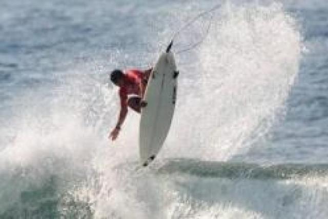 Jadson Andre prend les 3500 points du Quik Pro Durban !
