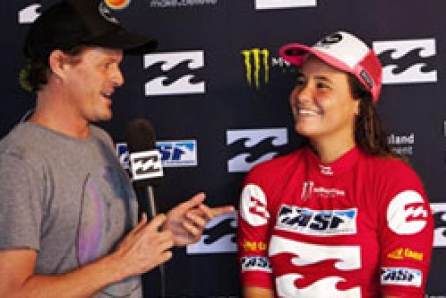 Johanne Defay, vice championne du monde de surf  junior 2011 !