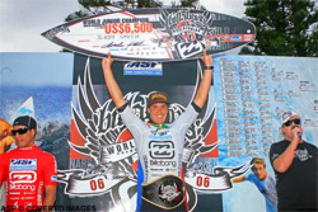 Jordy Smith gagne le Billabong ASP World Junior Championships