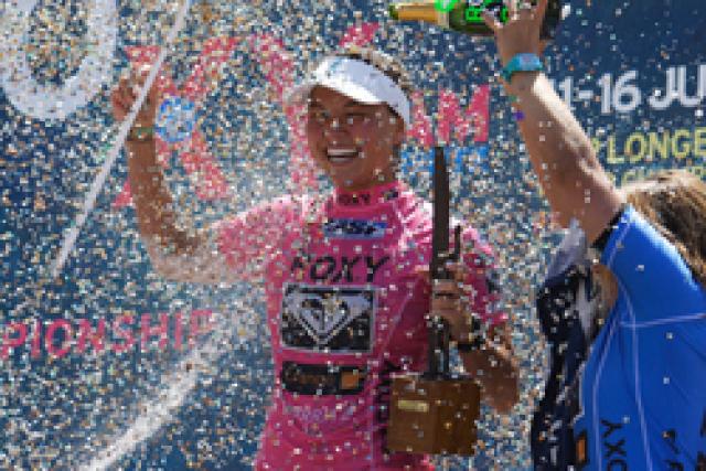 Joy Monahan couronnée championne du monde de longboard 2008 !