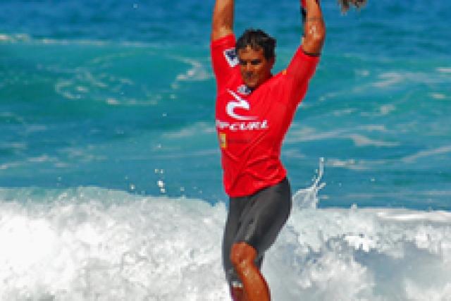 Kalani et Blanche remportent la Coupe du monde de Surf Tandem 2007