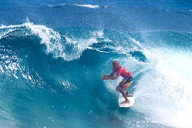 Rip Curl Pro Search Puerto Rico : 10ème titre en vue pour Slater !