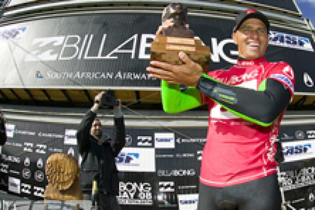 Kelly Slater écrase le top 45 au Billabong Pro J-Bay 2008 !