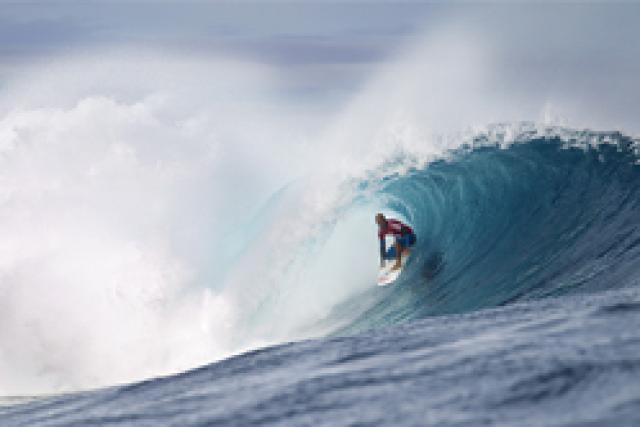 Kelly Slater remporte le Volcom Pro Fidji 2012
