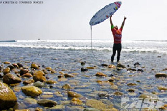 Kelly Slater intouchable au Boost Mobile Pro Trestles !