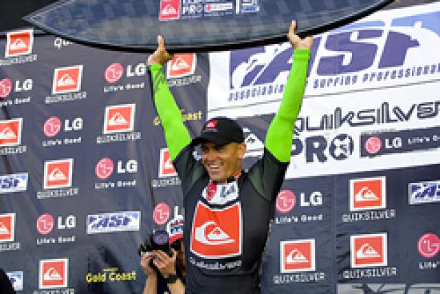 Le King Slater reprend sa couronne au Quik Pro Gold Coast !
