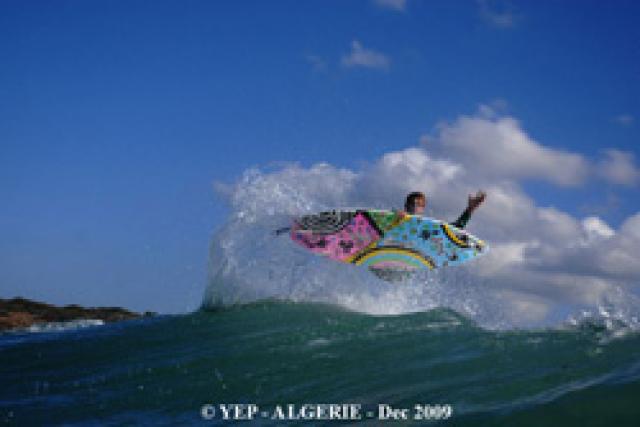 Et l'Algérie vient de se qualifier pour la coupe du Monde... des nouvelles destinations de surf !