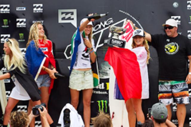Alizée Arnaud championne du monde junior de surf !