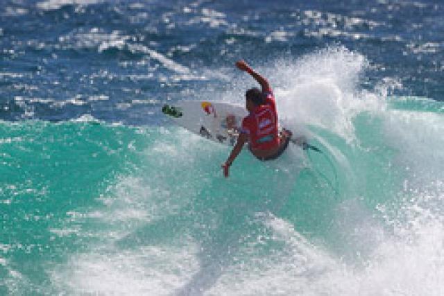 Quiksilver Pro Gold Coast 2011 : Ca passe pour Bourez !