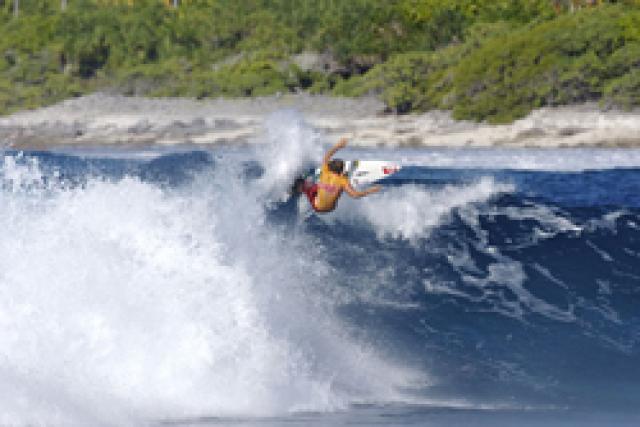 Mission O'Neill réussie pour Michel Bourez !