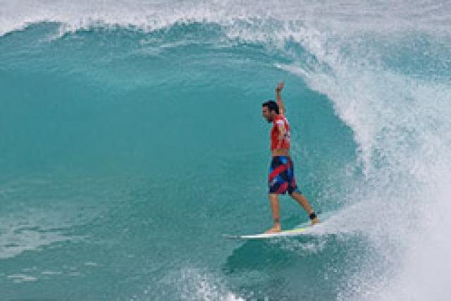 Joel Parkinson remporte le Quik Pro Australia 2009 !