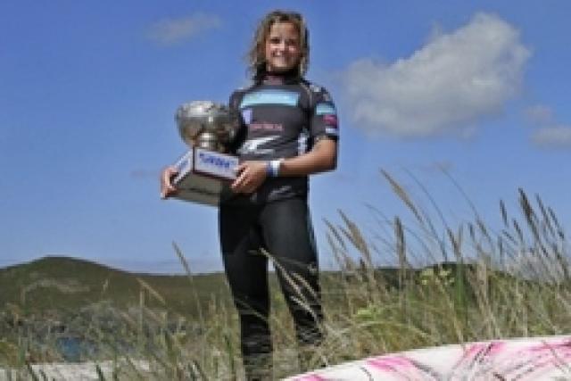 Pauline Ado sacrée championne d'Europe de Surf 2010 !