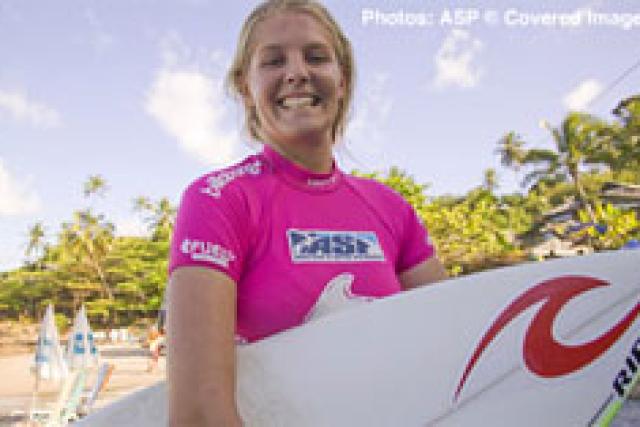 Qui sont les 17 meilleures surfeuses du monde ?