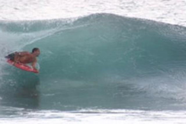 Session sur le spot de Turtles en compagnie de windsurfers !