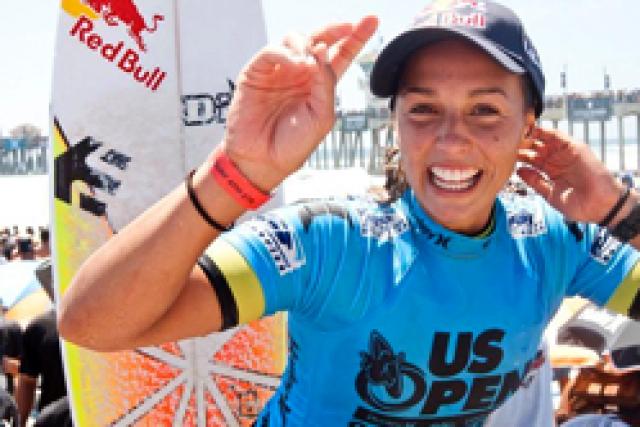Sally Fitzgibbons remporte l'US Open of Surfing 2011