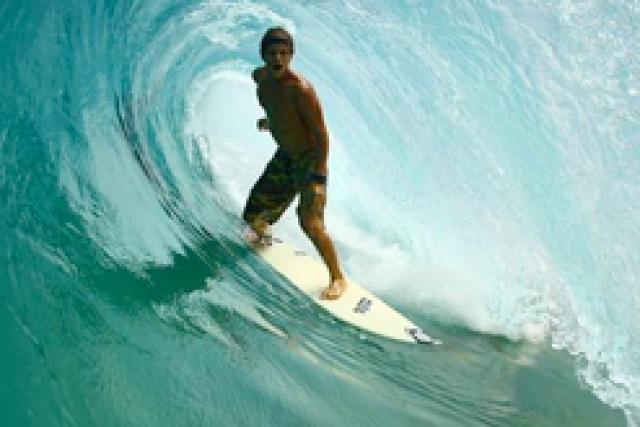 Bruno Santos remporte un WQS Hang Loose Pro 100% brésilien !