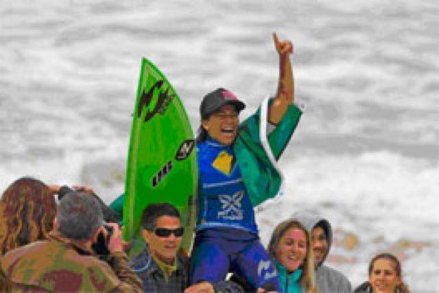 Silvana Lima remet ça au Commonwealth Bank Beachley Classic !