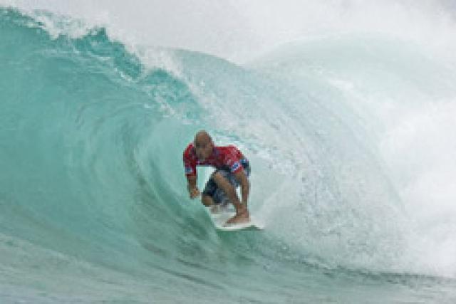 Quiksilver Pro Gold Coast : Kelly Slater et Mick Fanning au top