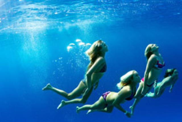 Journée internationale des femmes : et les surfeuses alors ?