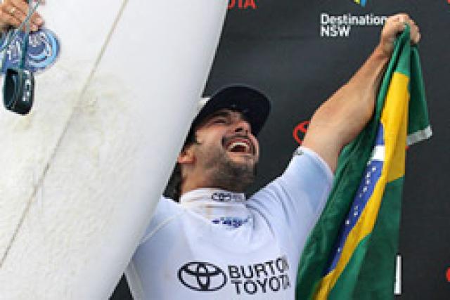 Willian Cardoso remporte l'étape 6 Star de Merewether
