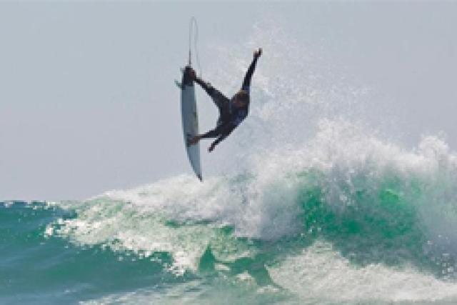 Hurley Pro Trestles 2012 - Michel Bourez brille en Californie !