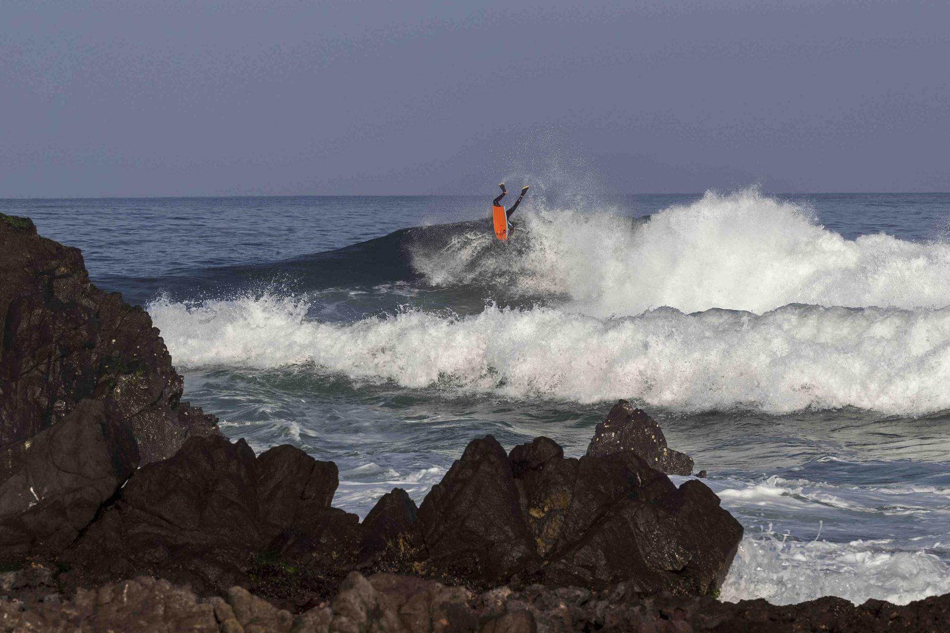 Bryan López en backflip pendant le Prime Series à La Nilda